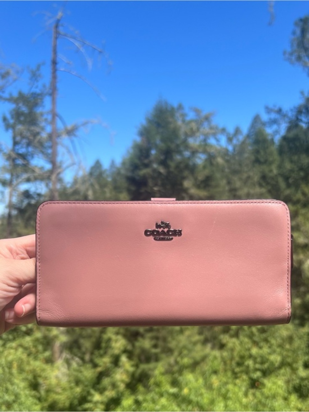 COACH Slim Wallet Pink Leather GORGEOUS w Gunmetal Logo Accents AUTHENTIC
